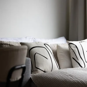 Aurora Central Suite IV II