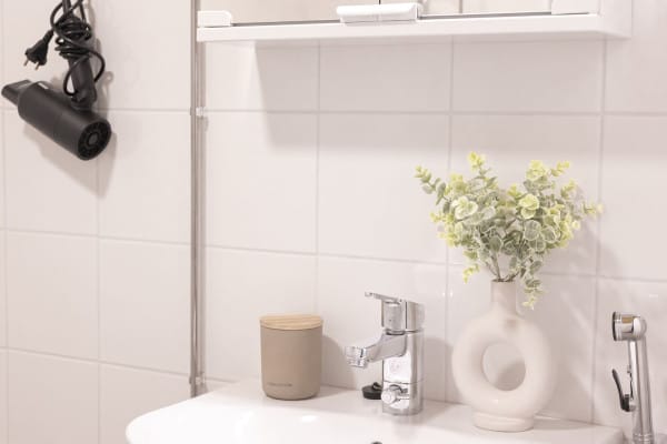 75211-305242-r5N5xyJCqz85Vo9TF32sxSGgSuj1zzIvwckE1Wy1PZw-66d621dc963f6-small