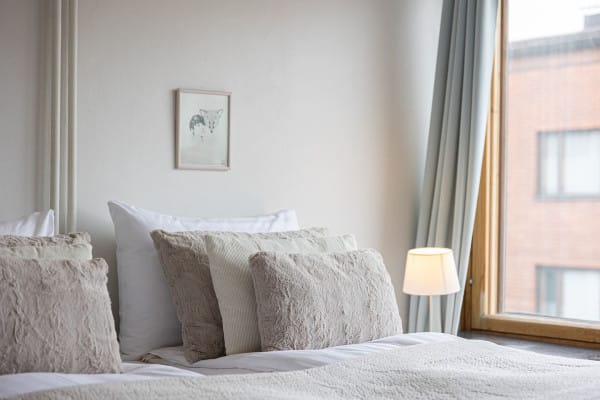 75211-314979-Phq9Qv24p08onJphbSbf8B155ktCg5BNEfgYUZQuAZQ-67041283ec4df-small